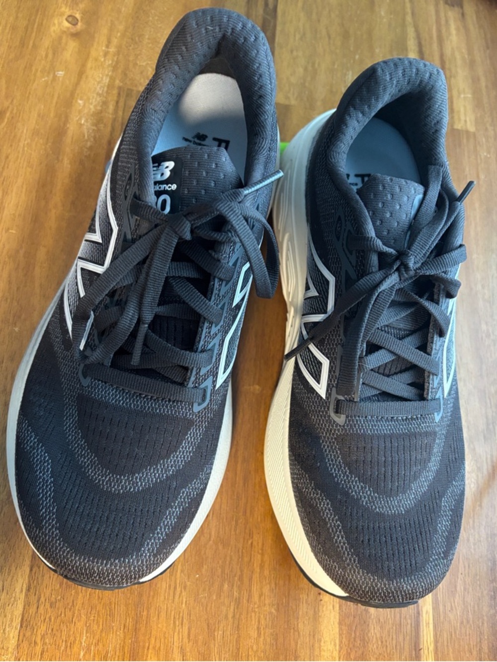 New Balance Women’s Black Running Running Shoes